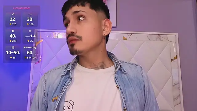 Mateo_Valencia_ Chat XXX in diretta