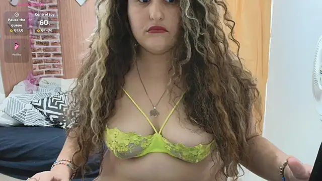 niraksil's Live XXX Chat