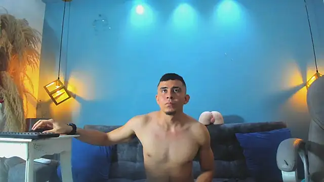 Chatroom XXX en direct de Eross_Santy