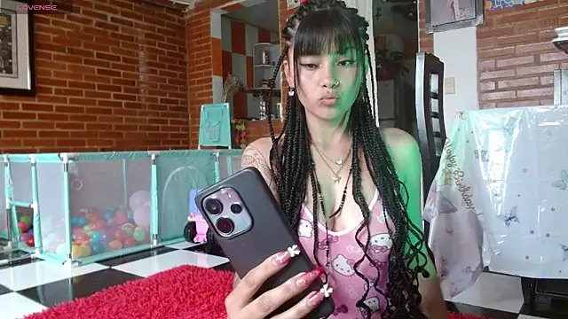 Lia_rouse04 Live XXX-Chat