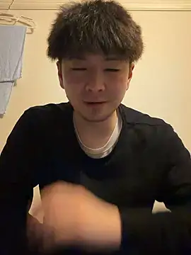 Show modela OCHAZUKE123 na web-kameri