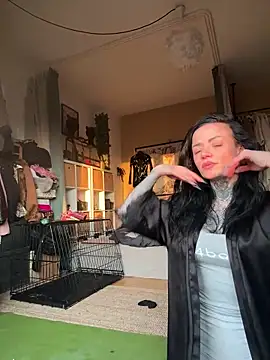 Show de SkinnyLilly na webcam