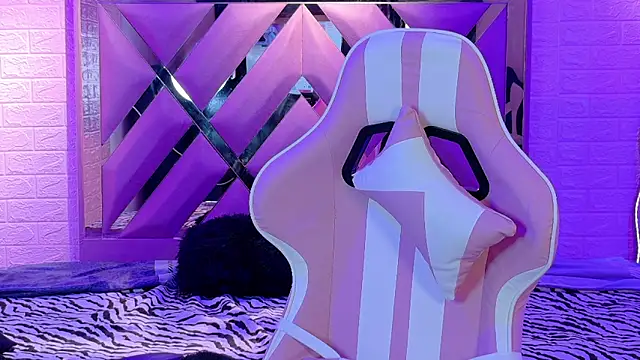 Sophi_Rouse22 Live XXX-Chat