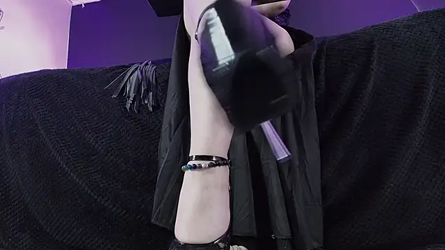 _Jade_16 Live XXX-Chat