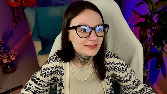 VeliraBraitberg: онлайн-секс-чат