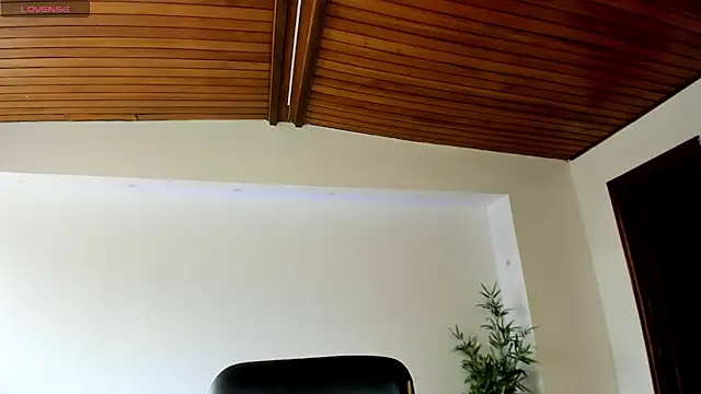 Czat XXX na żywo – IsabellaaJoness