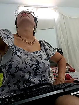 Czat XXX na żywo – katysquirtdirty