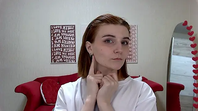 KellyStone's Live XXX Chat