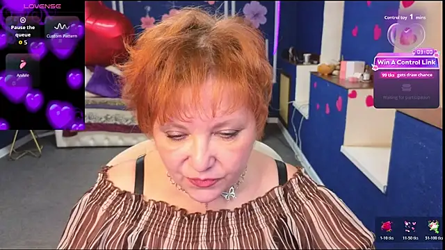 Kira_Kenett's Live XXX Chat