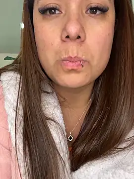 Pretty__Milf Live XXX Chat