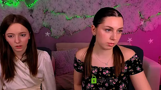 chloe_ley live XXX chat