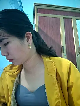 Geelio-playsx24 live XXX chat