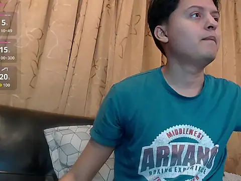 Kevin_Charless: απευθείας συνομιλία ΧΧΧ