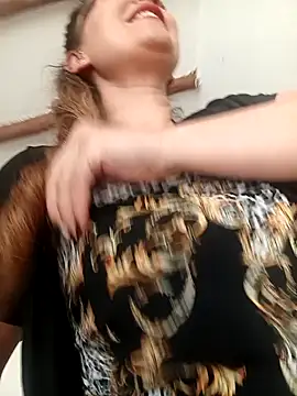 แชท XXX สดของ tata_sanz_