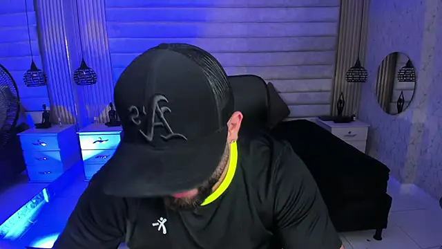 دردشة jhon_bear03 الجنسية المباشرة