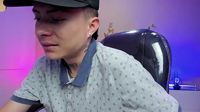 Nascary_Fox Adlı Modelin Canlı XXX Sohbeti