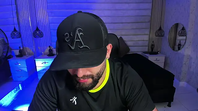 jhon_bear03 Chat XXX in diretta