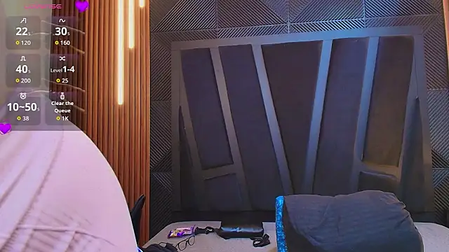 Hanna_Becker_ Chat XXX in diretta