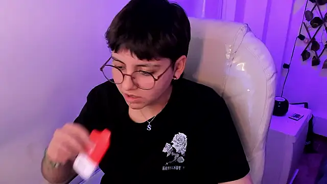 Nathaly_dsのライブXXXチャット