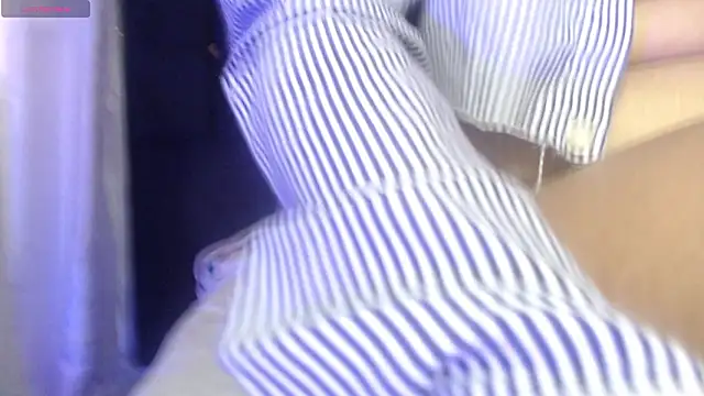 charlotte_brawn's Live XXX Chat