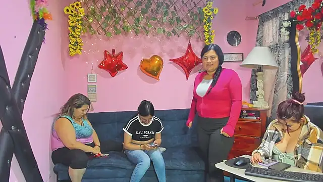 lesbiancuple Chat XXX in diretta