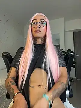 Онлайн чат XXX miss_tatiana_