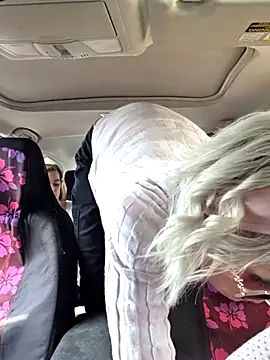 Chatroom XXX en direct de BeautifulMeFire23