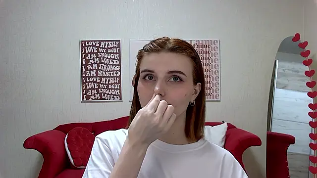 KellyStone: онлайн-секс-чат