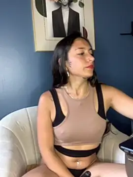 Alaska_euphoria: онлайн-секс-чат