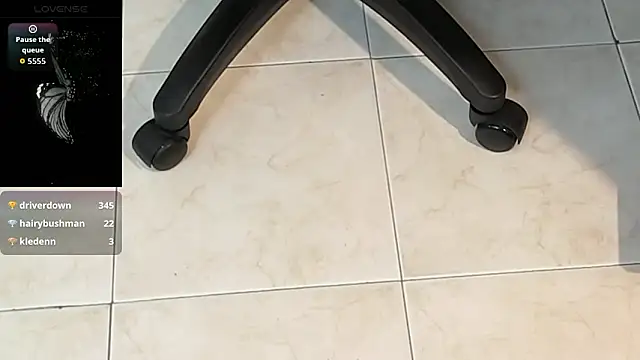 IndraKaur_: απευθείας συνομιλία ΧΧΧ