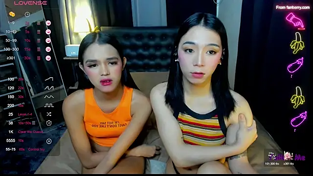 bellamoonlightX's Webcam Show