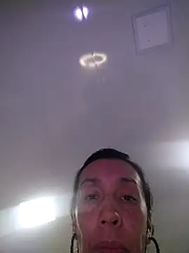 Shantey_Laurent – Live XXX-chat