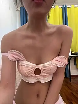 qiqi_xのライブXXXチャット