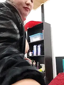 lexyy24: απευθείας συνομιλία ΧΧΧ