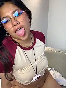 LilithRose_'s Live XXX Chat