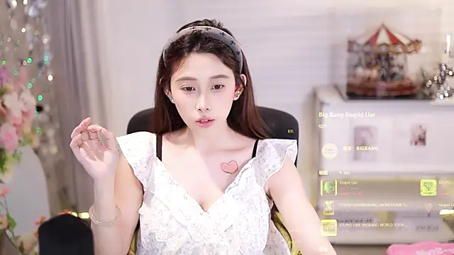 Chat +18 de SleepArtist ao vivo