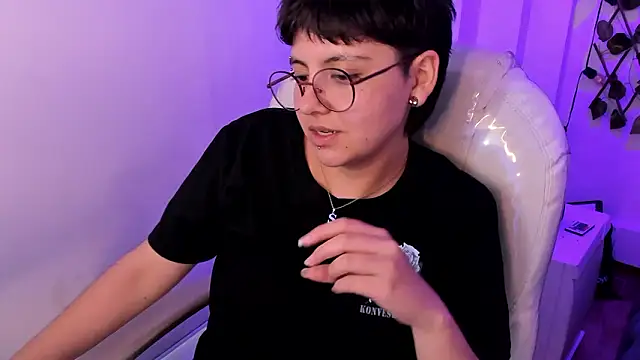 Nathaly_ds 即時 XXX 聊天