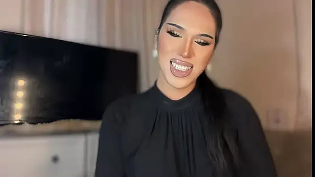 دردشة Ts_glamxx الجنسية المباشرة