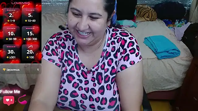 EMILY-NESSA: онлайн-секс-чат