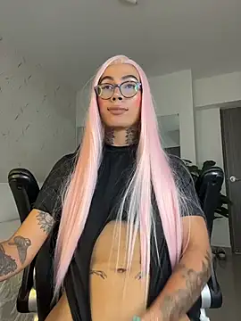 miss_tatiana_: онлайн-секс-чат