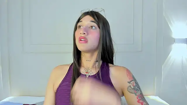 tammy_bensom1n Webbikameraesitys