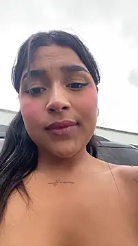 Mariangel_11's Live XXX Chat