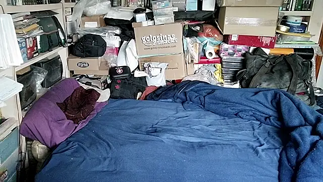 XXX chat uživo modela hadeszeuss2