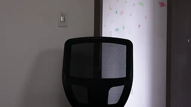 trieoneのライブXXXチャット