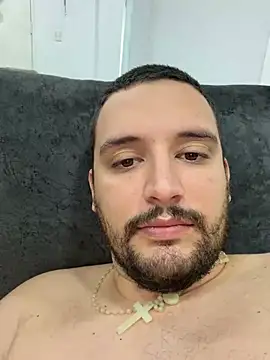 Show modela cohenda na web-kameri