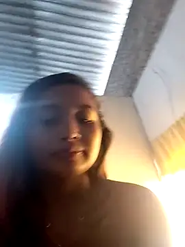 Genesis_18_ élő XXX-chatje