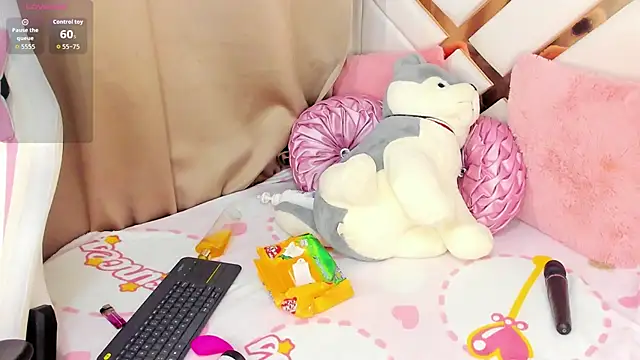 GianinaLewisのライブXXXチャット