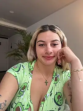 AtheneaRossi 网络视讯表演