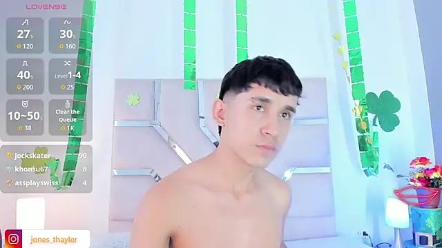 Thayler_jones Adlı Modelin Canlı XXX Sohbeti