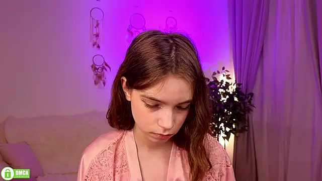 Evi_Brook élő XXX-chatje